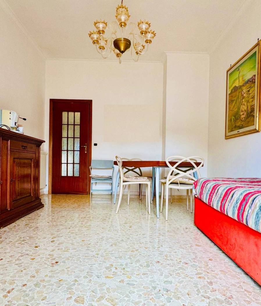 Salone