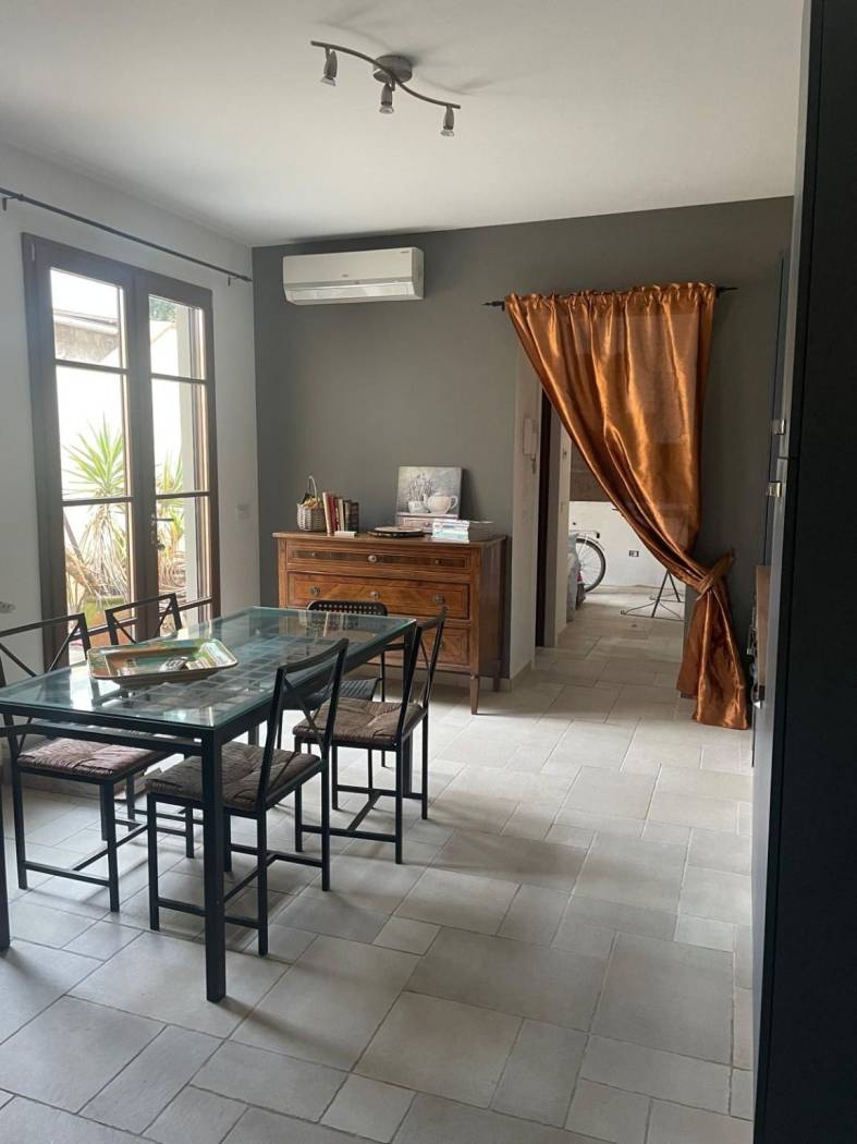 Salone
