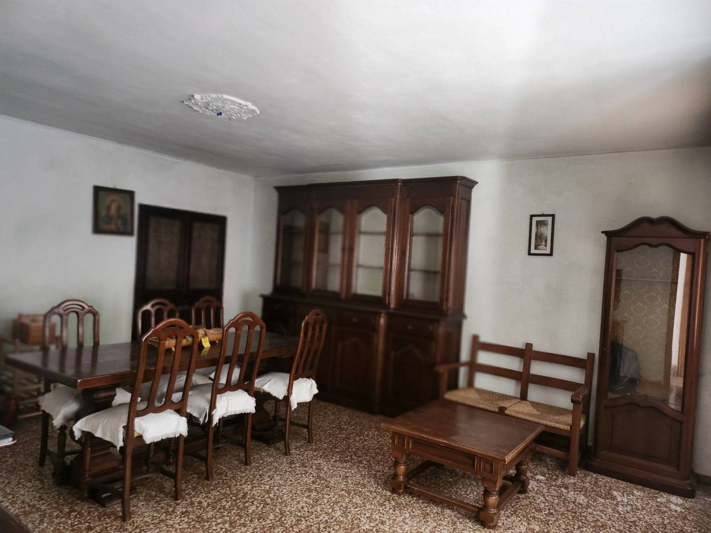 Salone