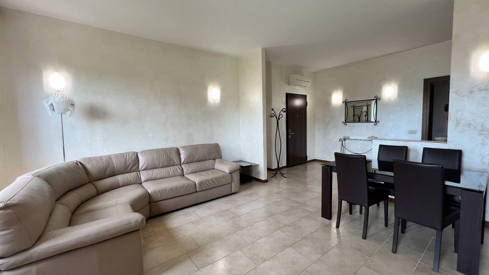 Salone