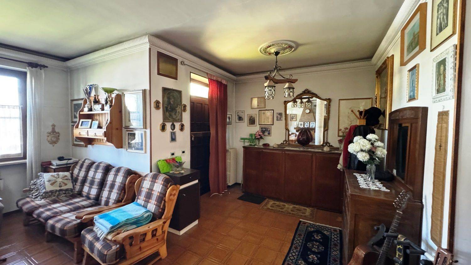 Salone