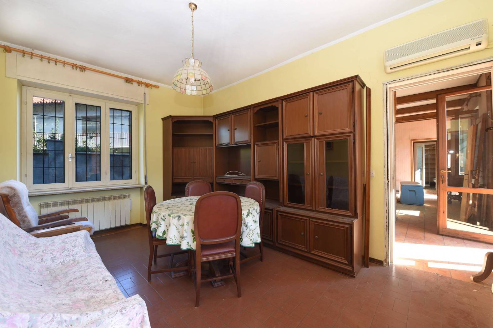 Salone