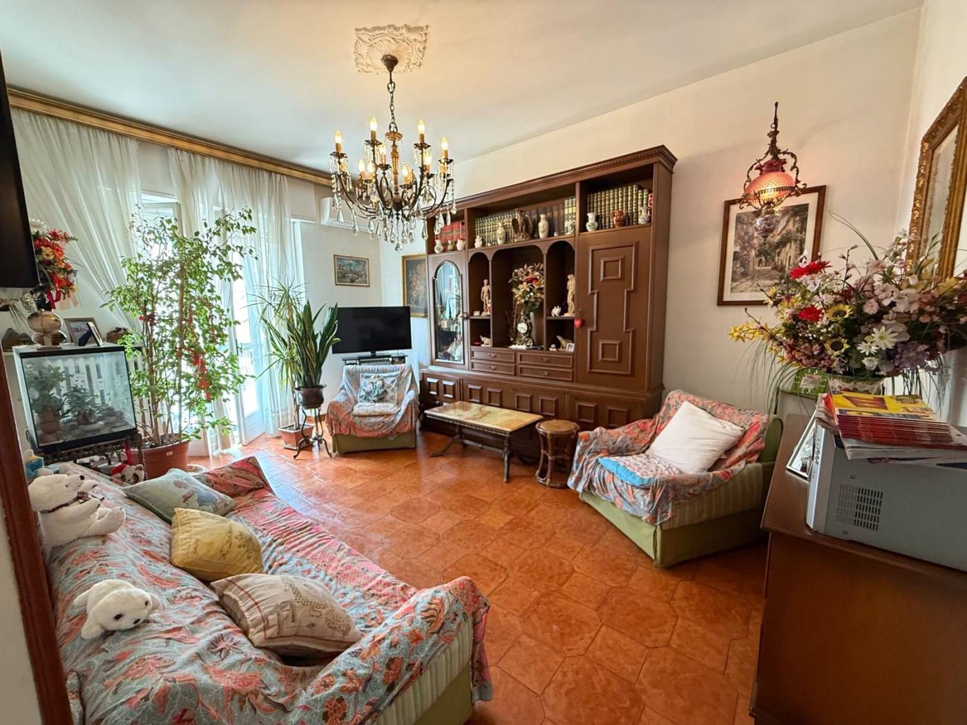 Salone