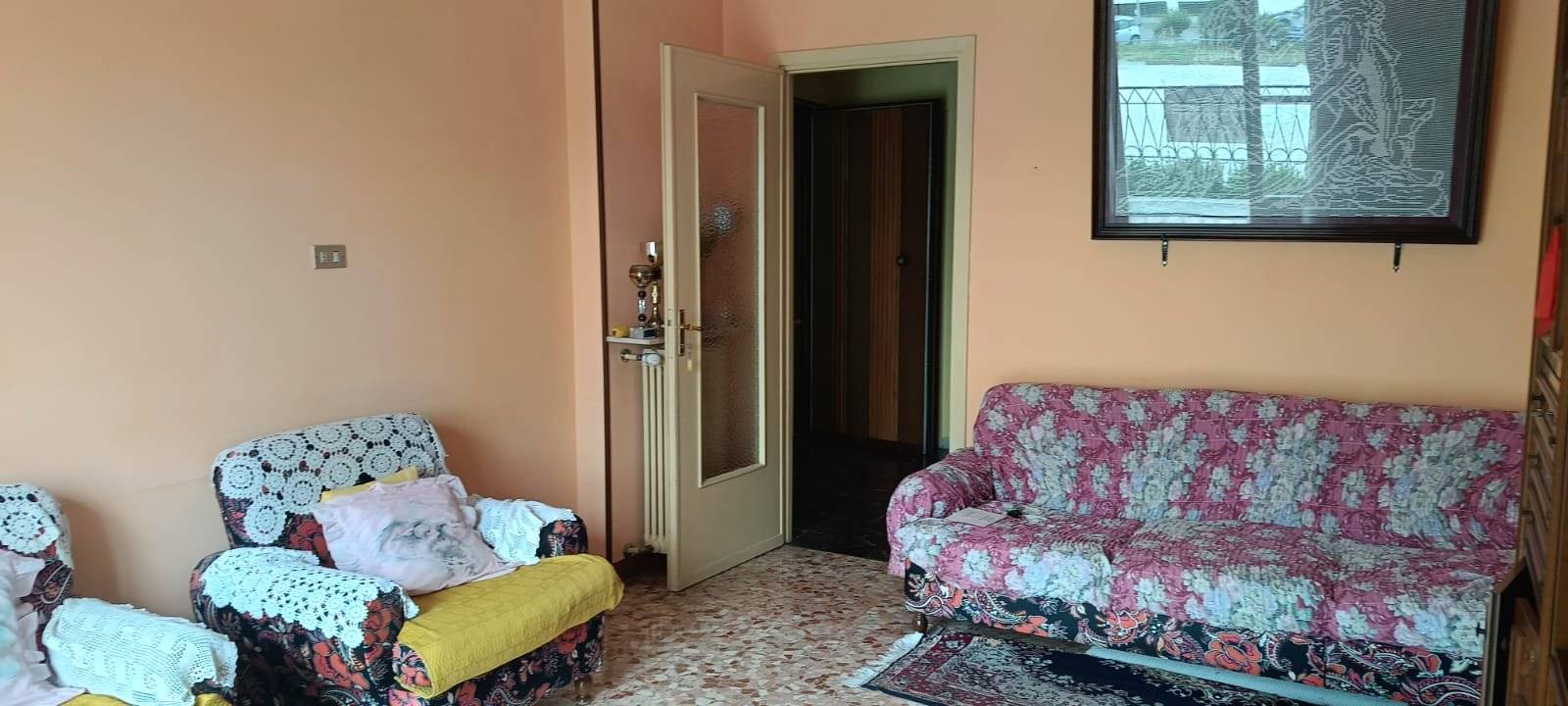 Salone