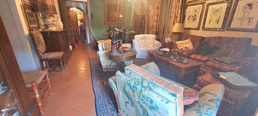 Salone