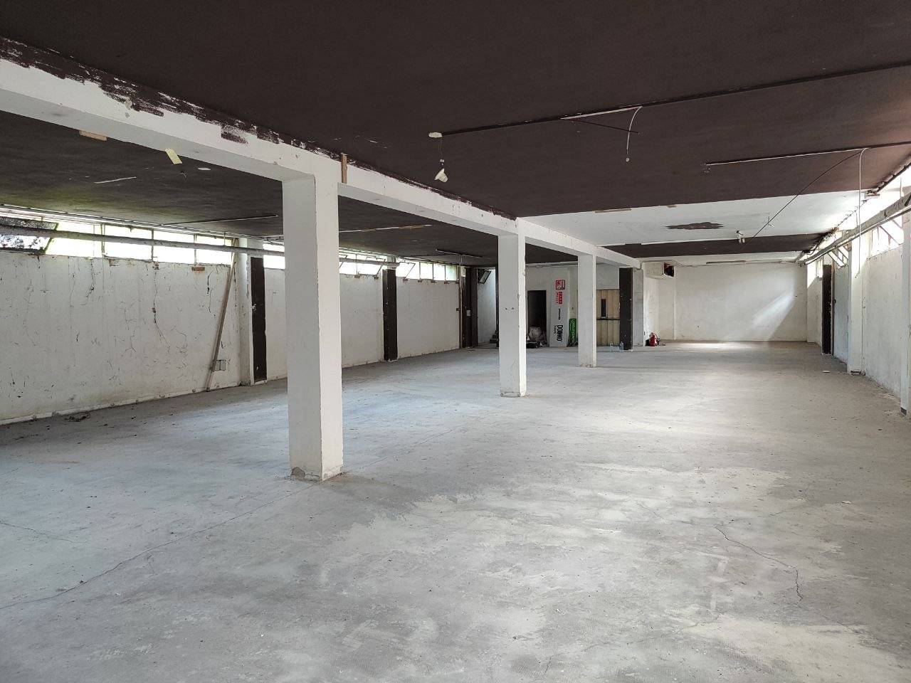 Interno non residenziale Interno non residenziale