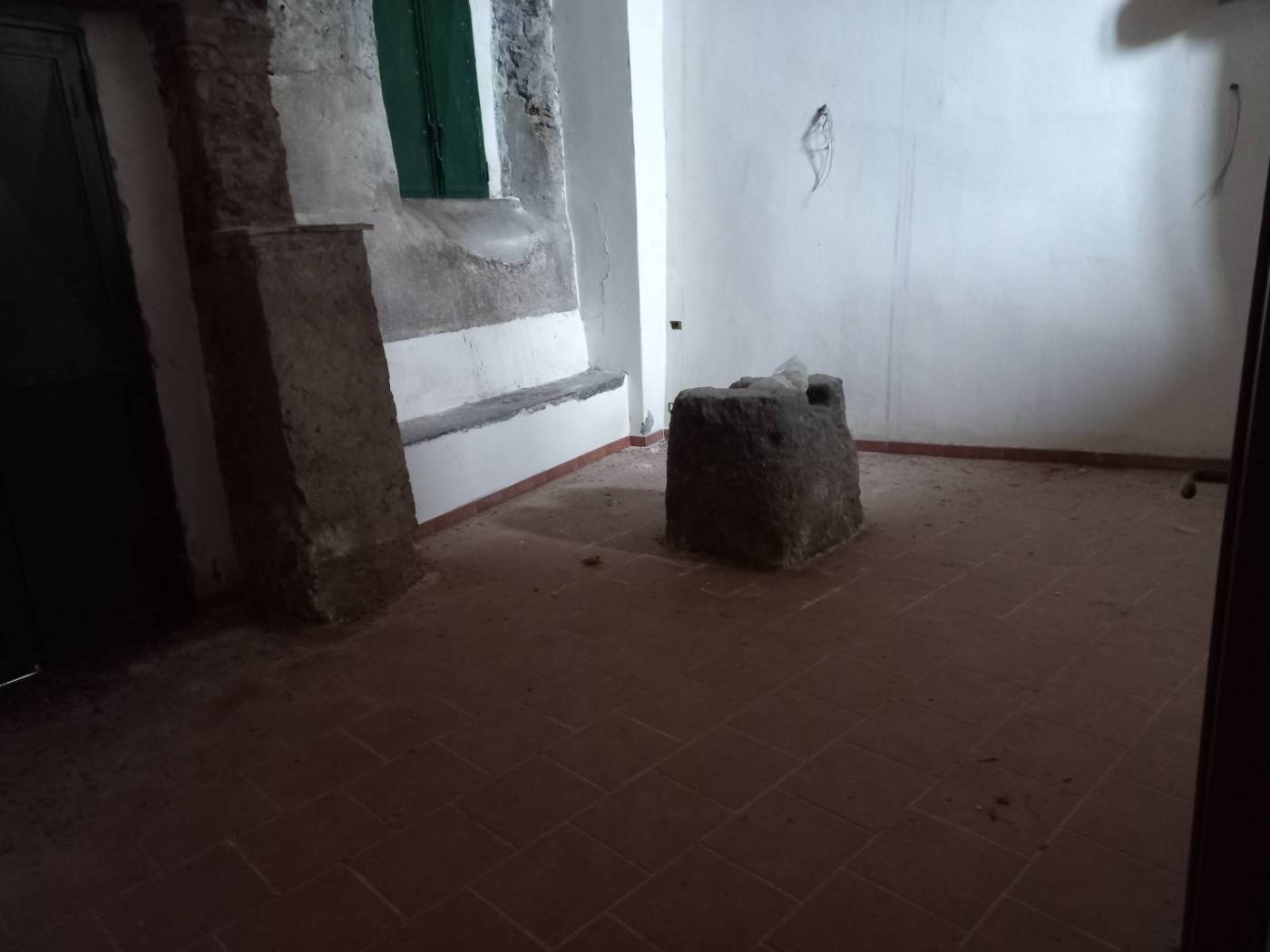 Stanza non arredata Stanza non arredata