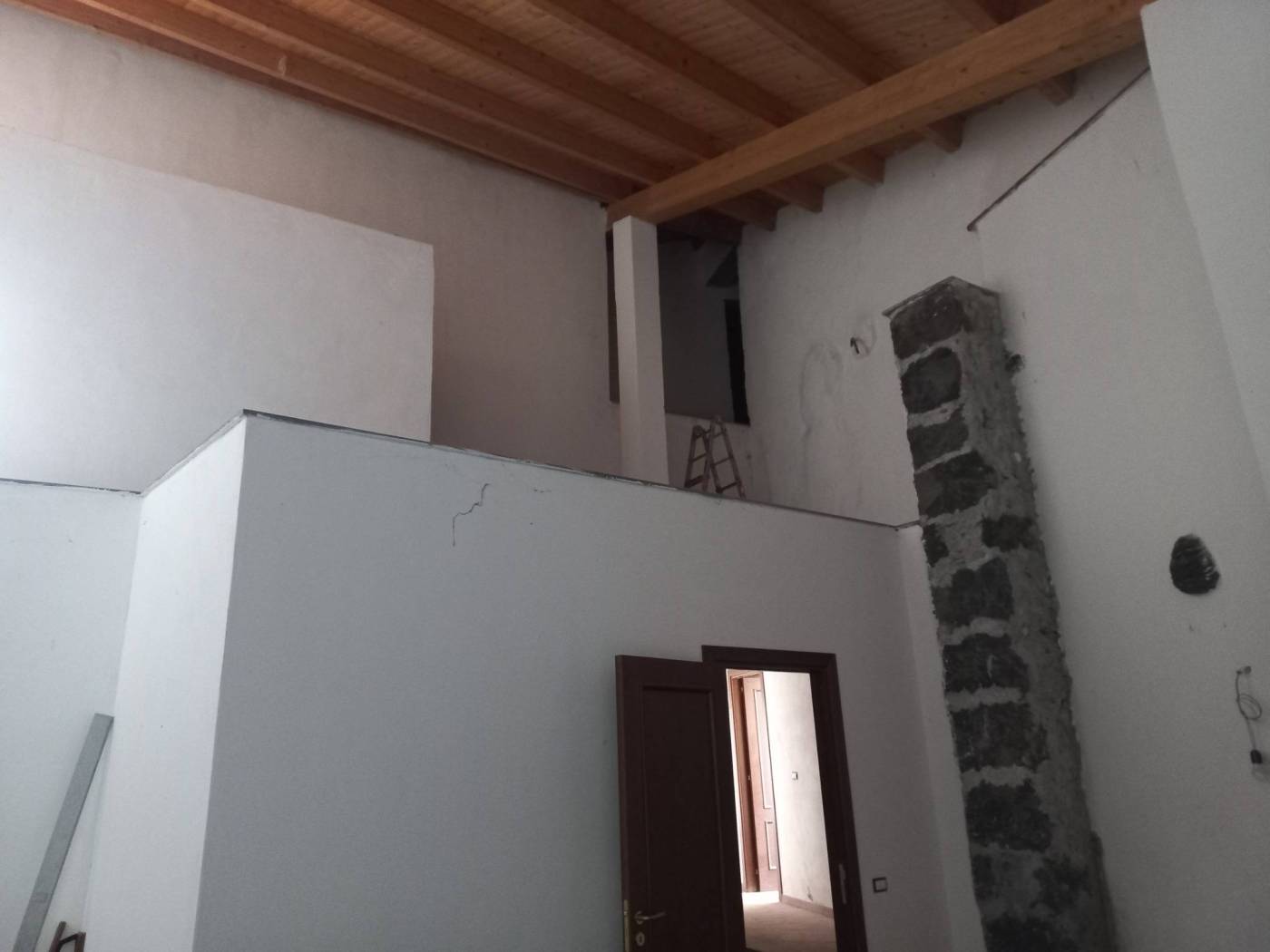 Stanza non arredata Stanza non arredata