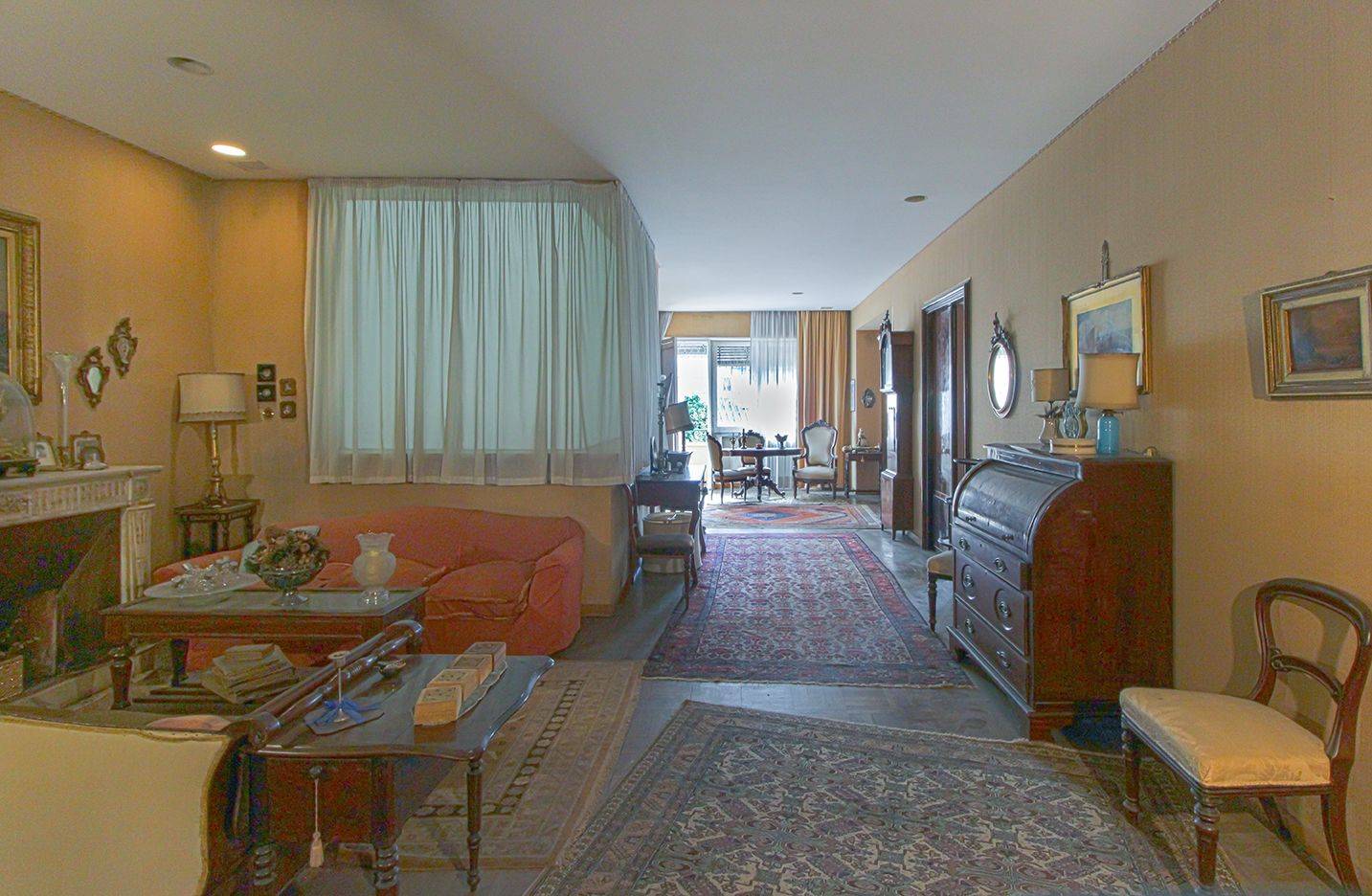 Salone Salone