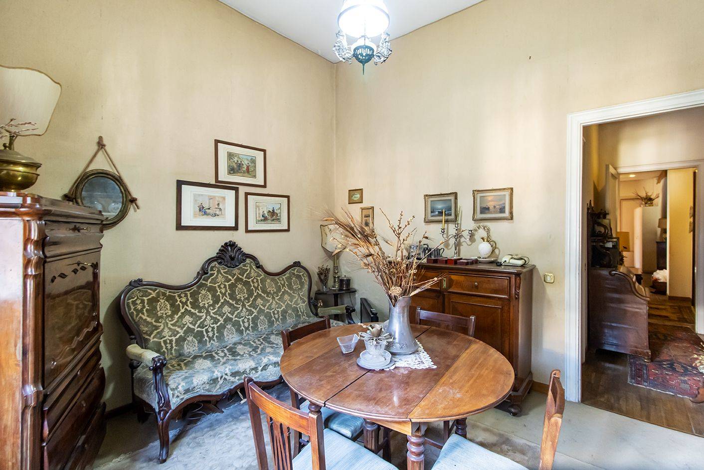 Salone Salone