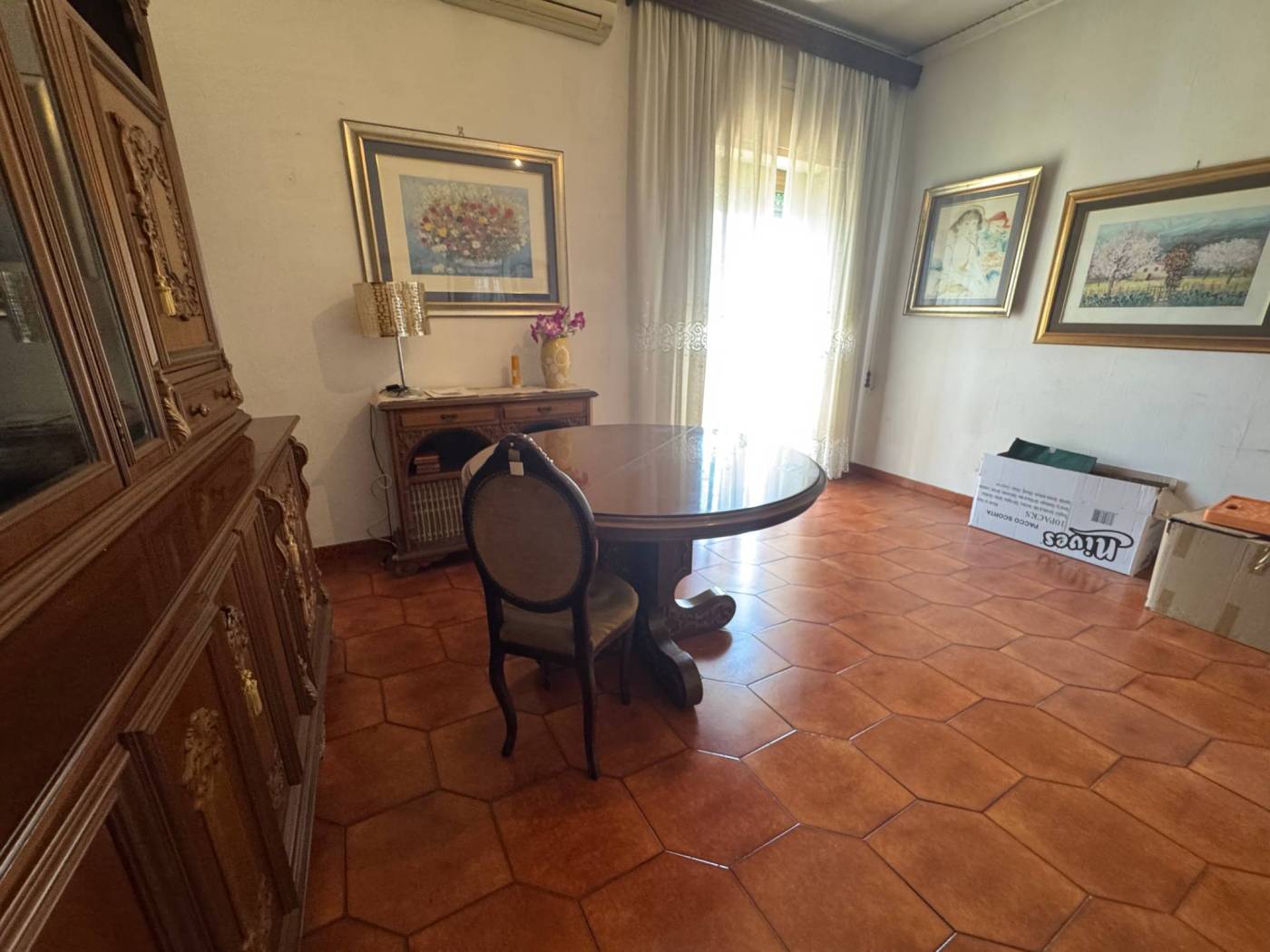 Salone