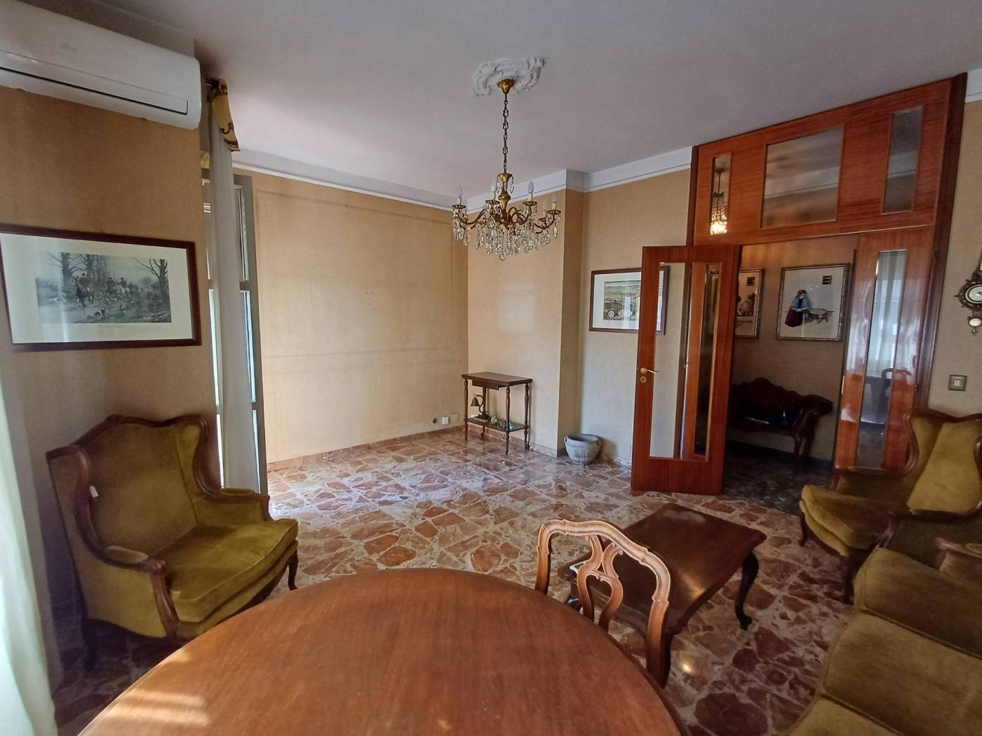 Salone
