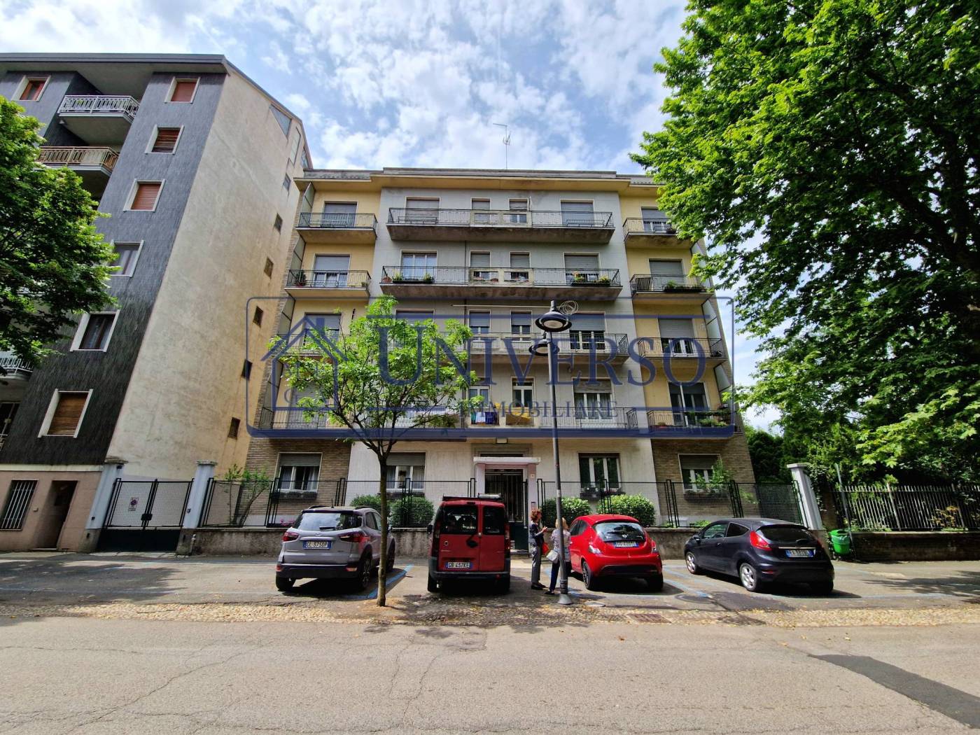 VOGHERA: Viale Carlo Marx, in stabile con ascensore al secondo piano Trilocale appena ristrutturato completamente composto da ingresso con disimpegno,