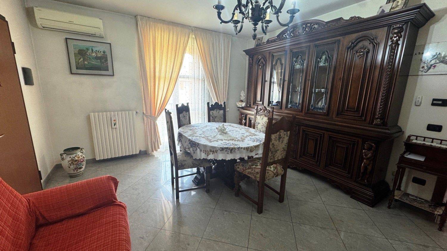 Salone