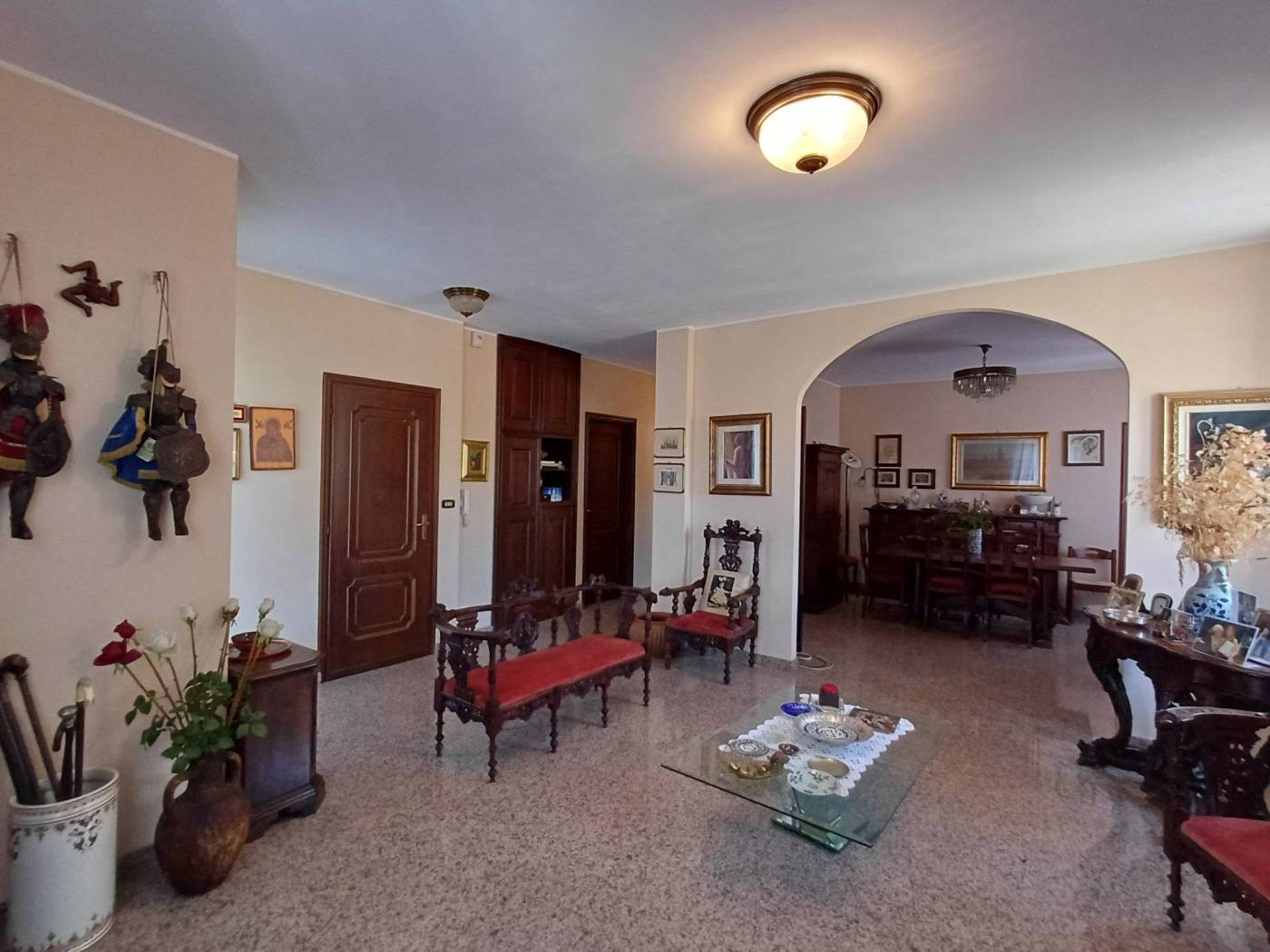 Salone