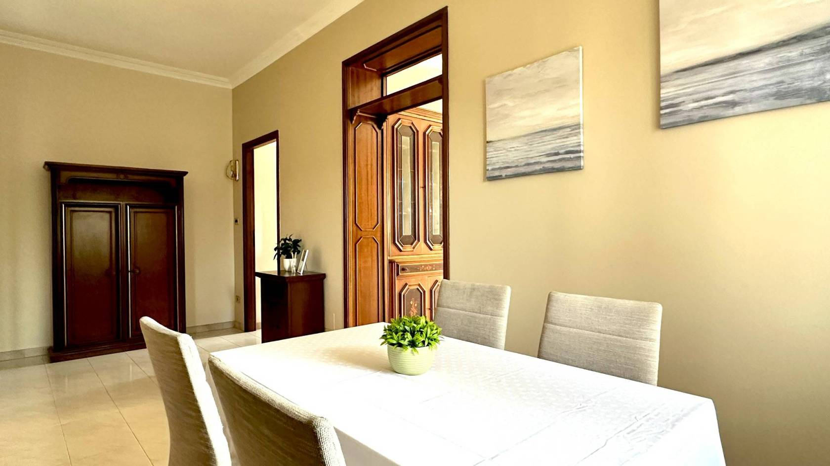 Salone