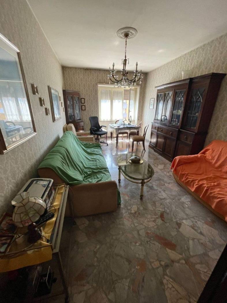 Salone
