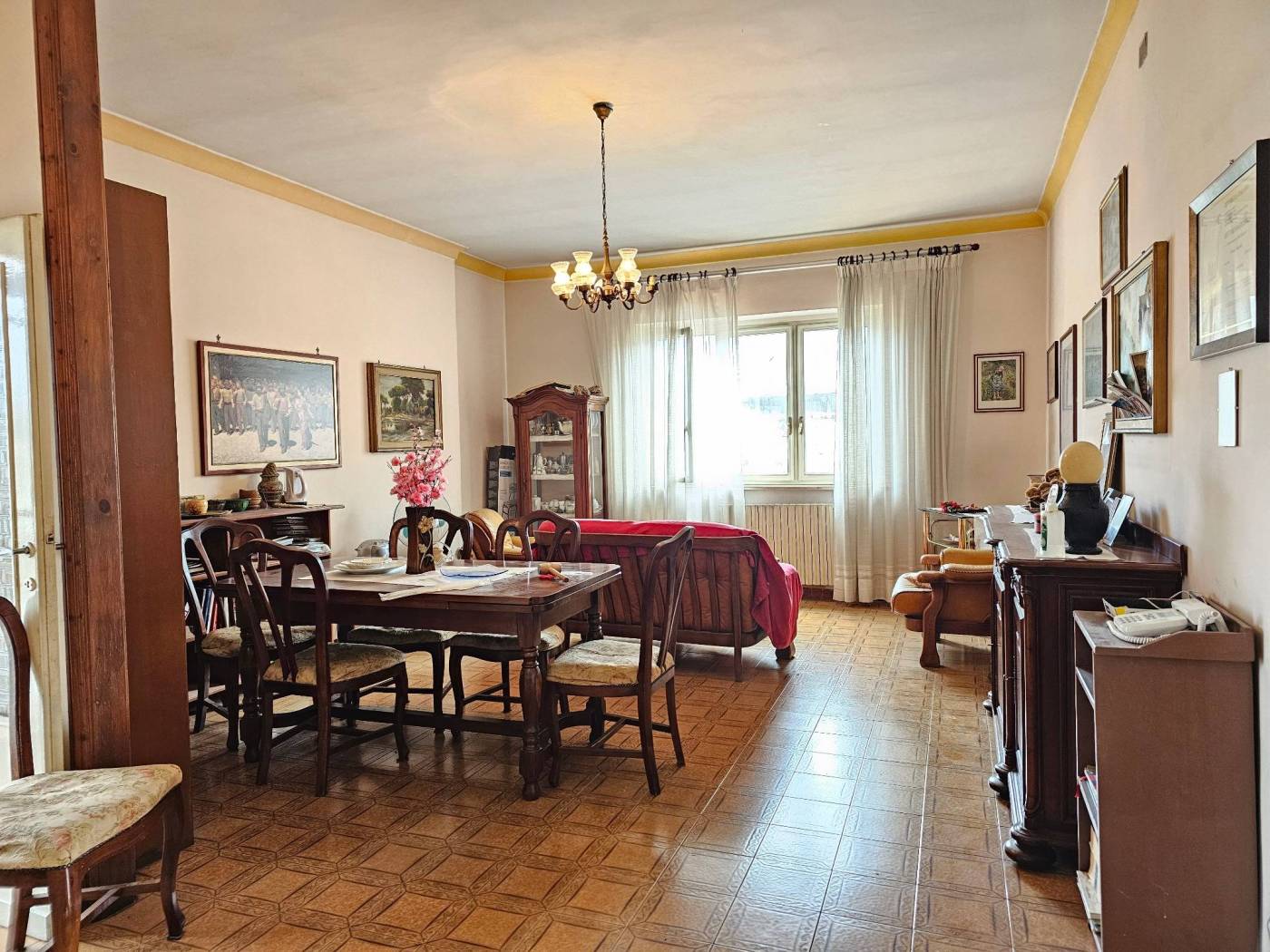 Salone
