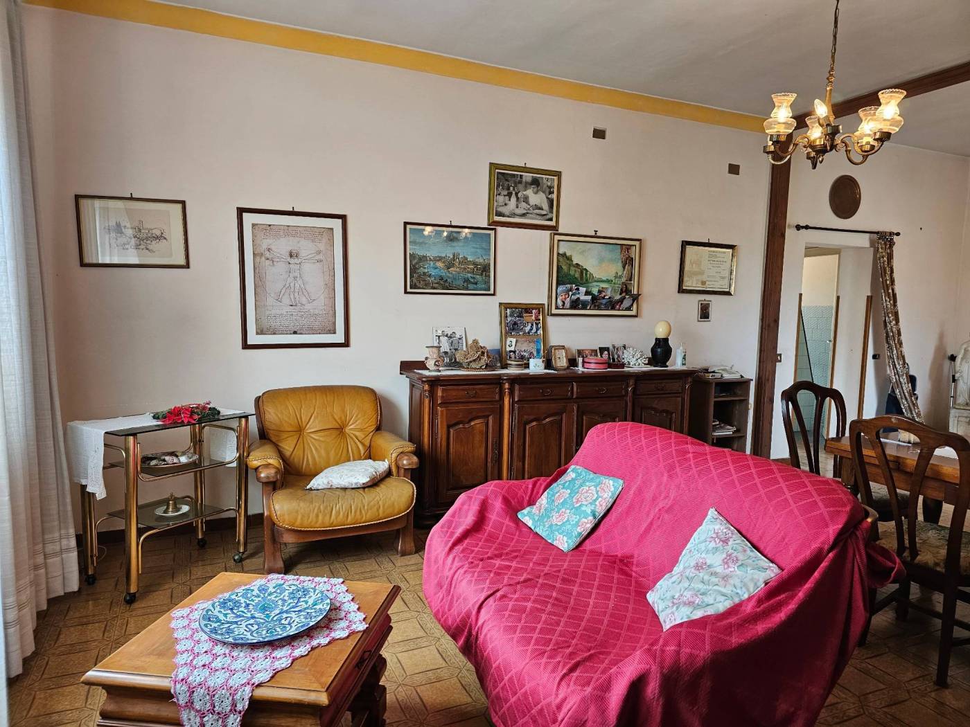 Salone