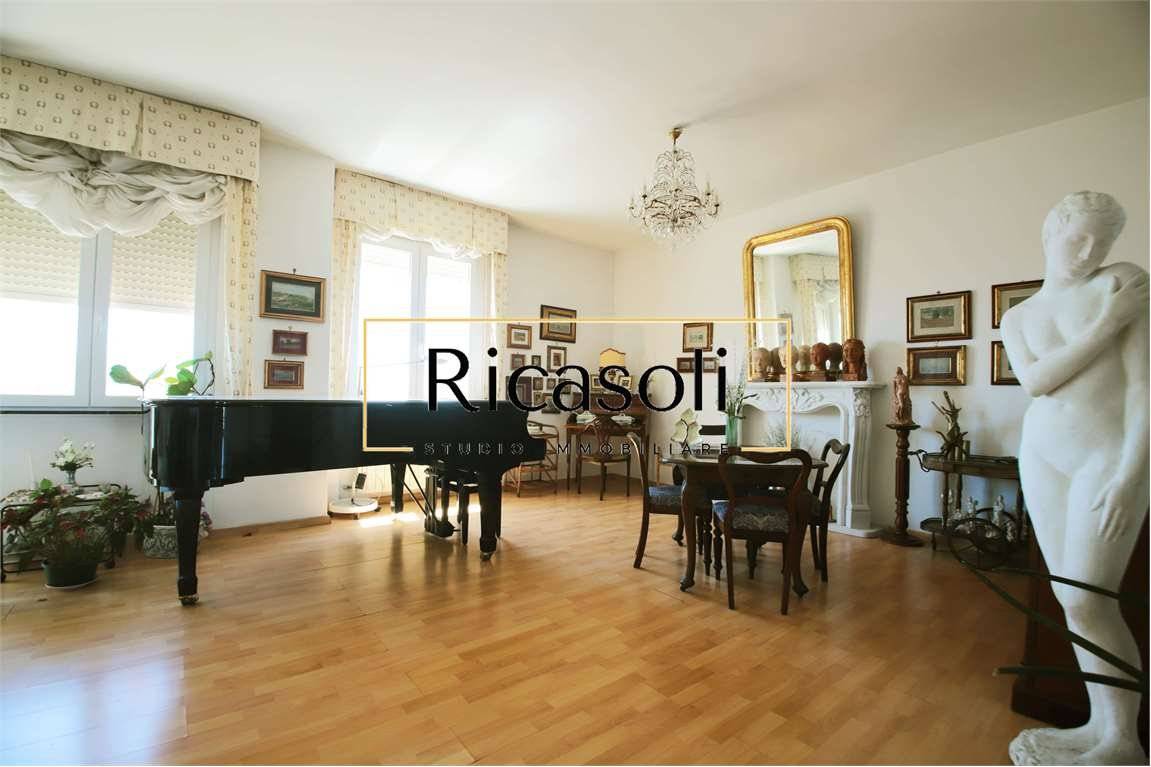 Salone