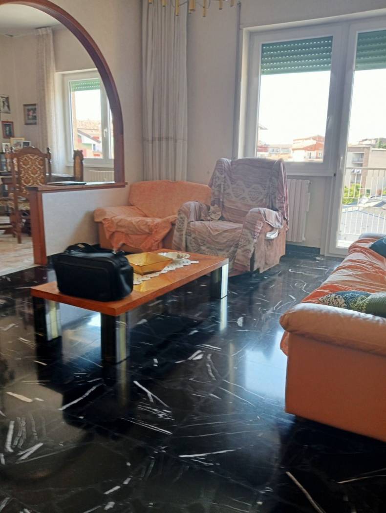 Salone