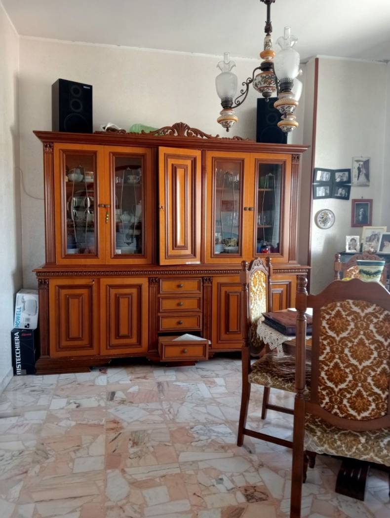 Salone