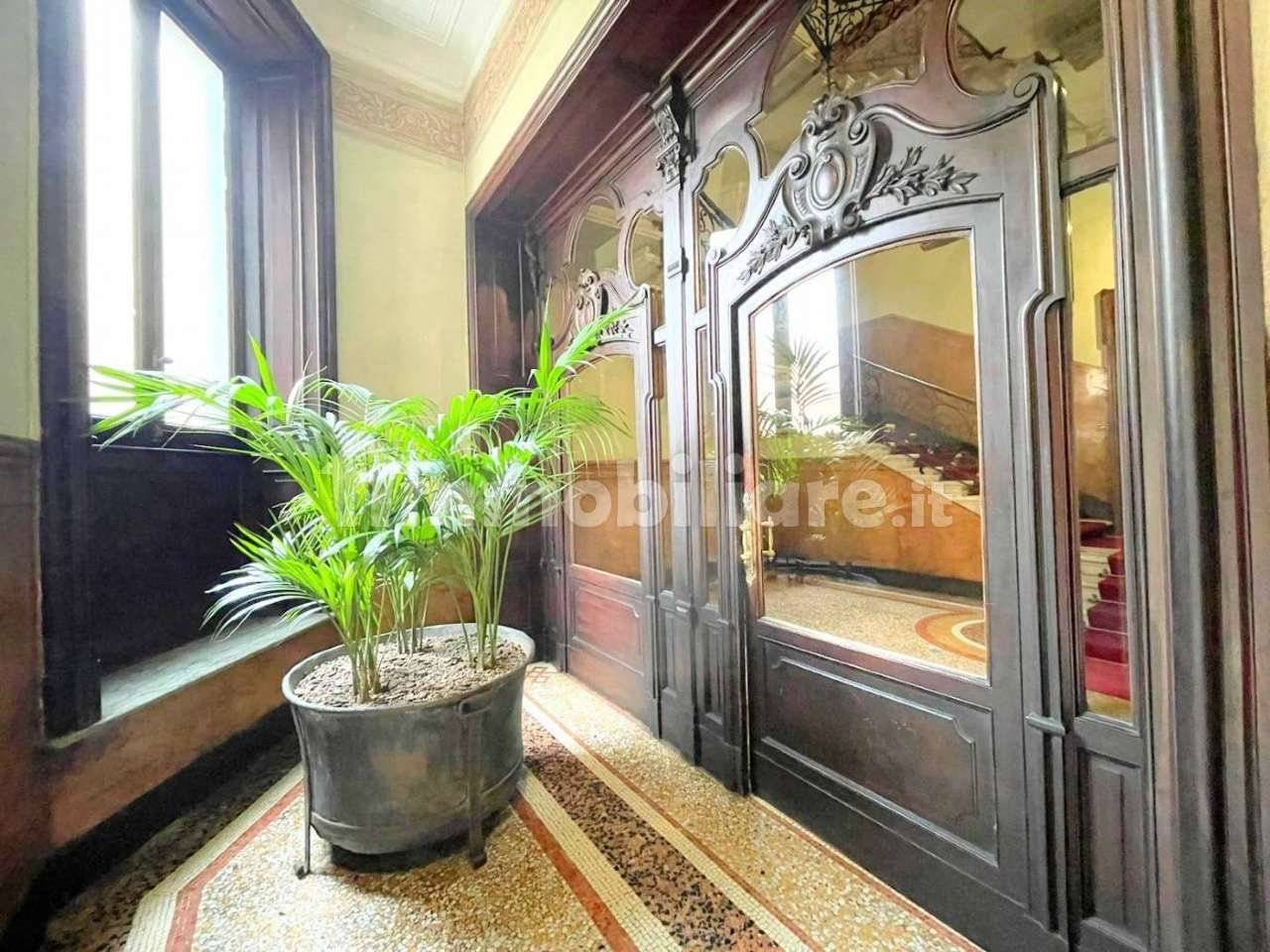 Interno palazzo Interno palazzo