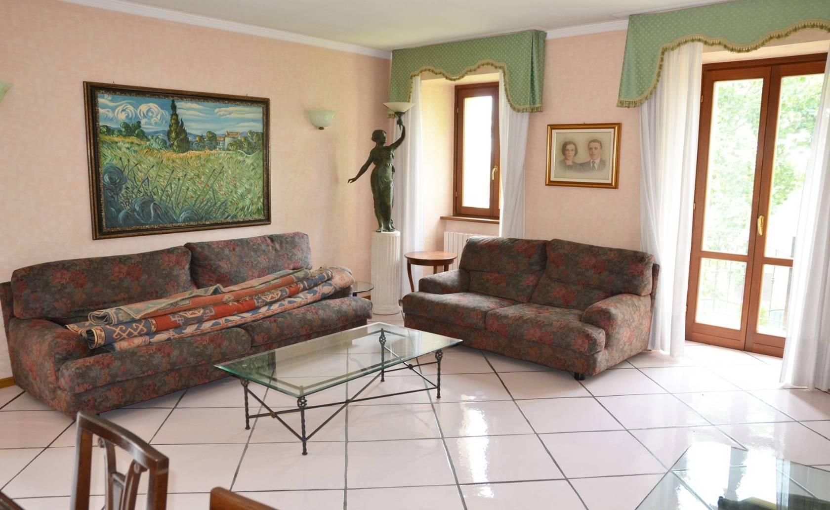 Salone