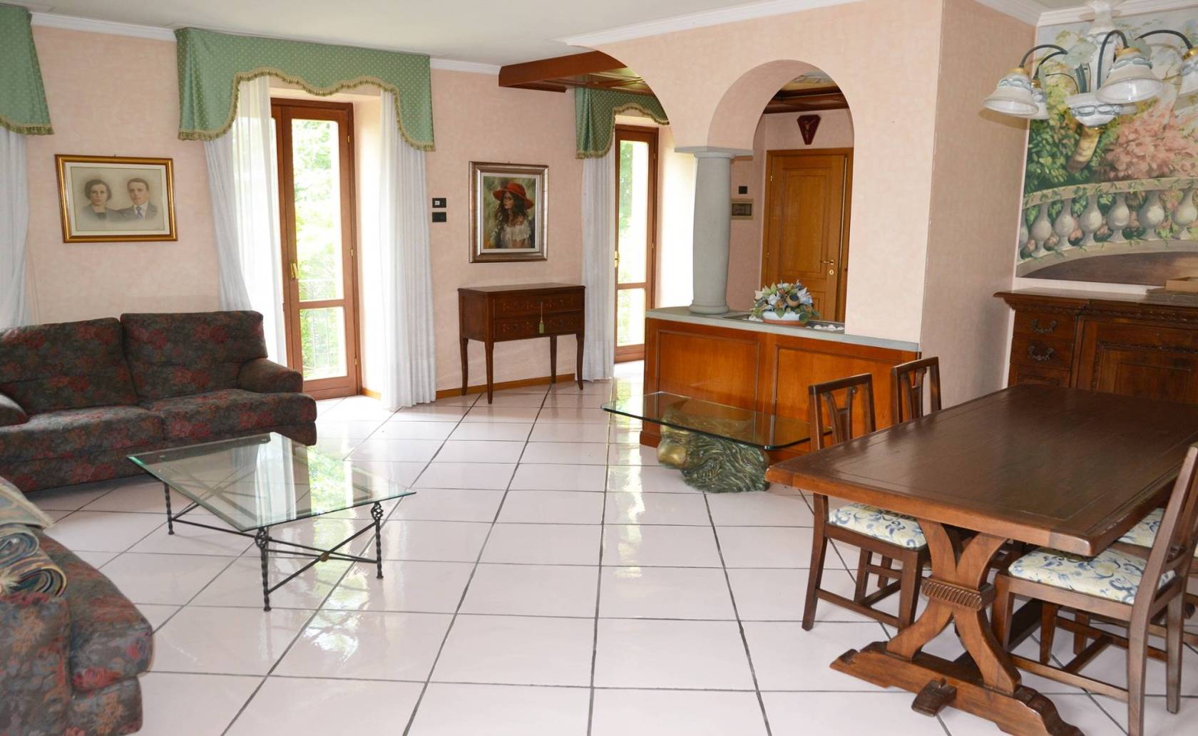 Salone