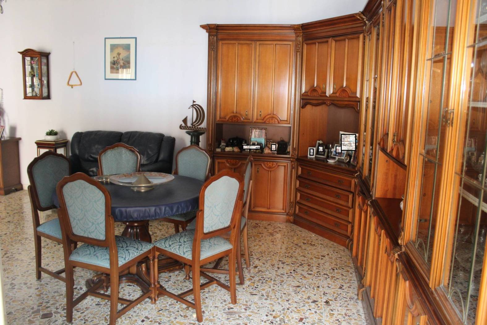 Salone