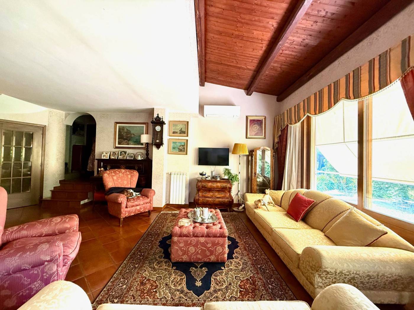 Salone