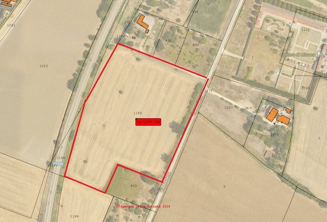 In zona tranquilla ma ben collegata alle principali vie di comunicazione e facilmente accessibile con mezzi agricoli, proponiamo in vendita terreno 