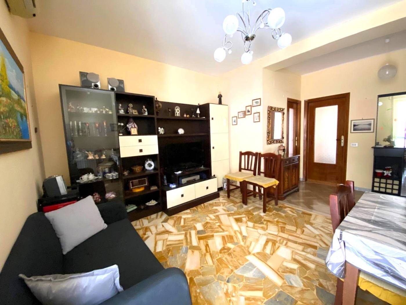 Salone