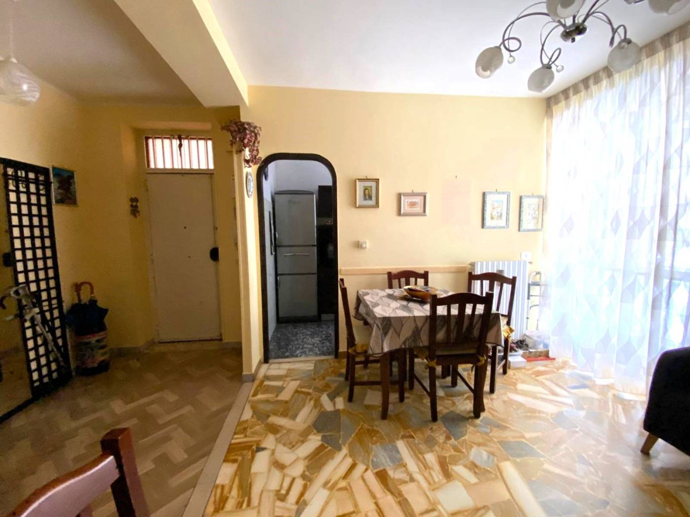Salone