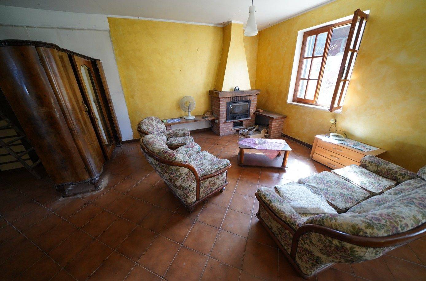 Salone