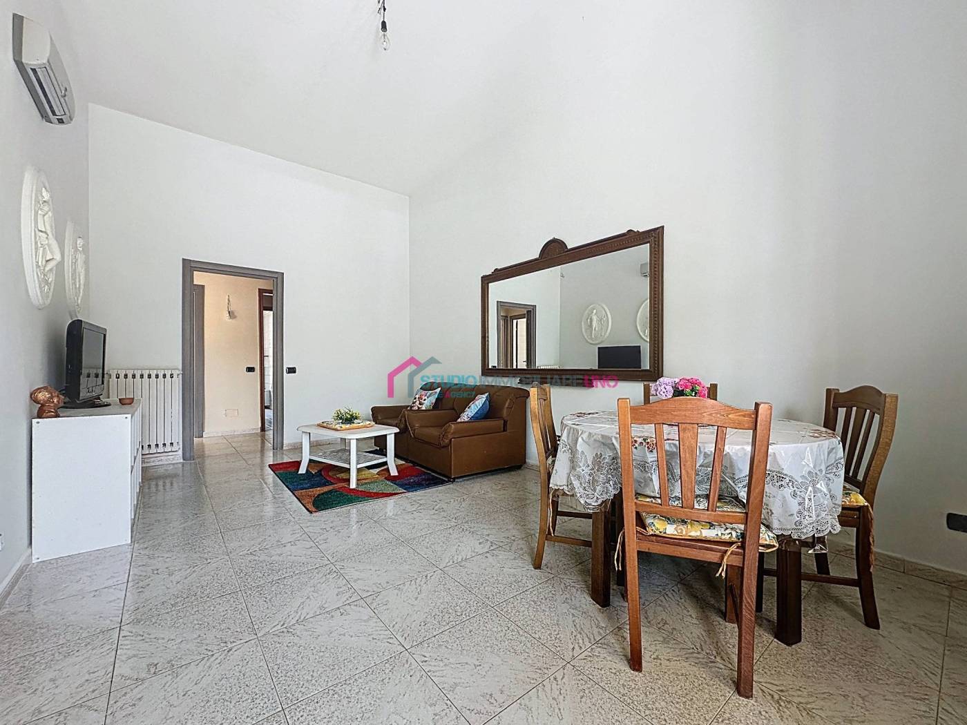 Salone