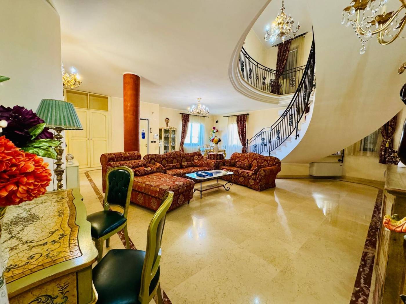 Salone