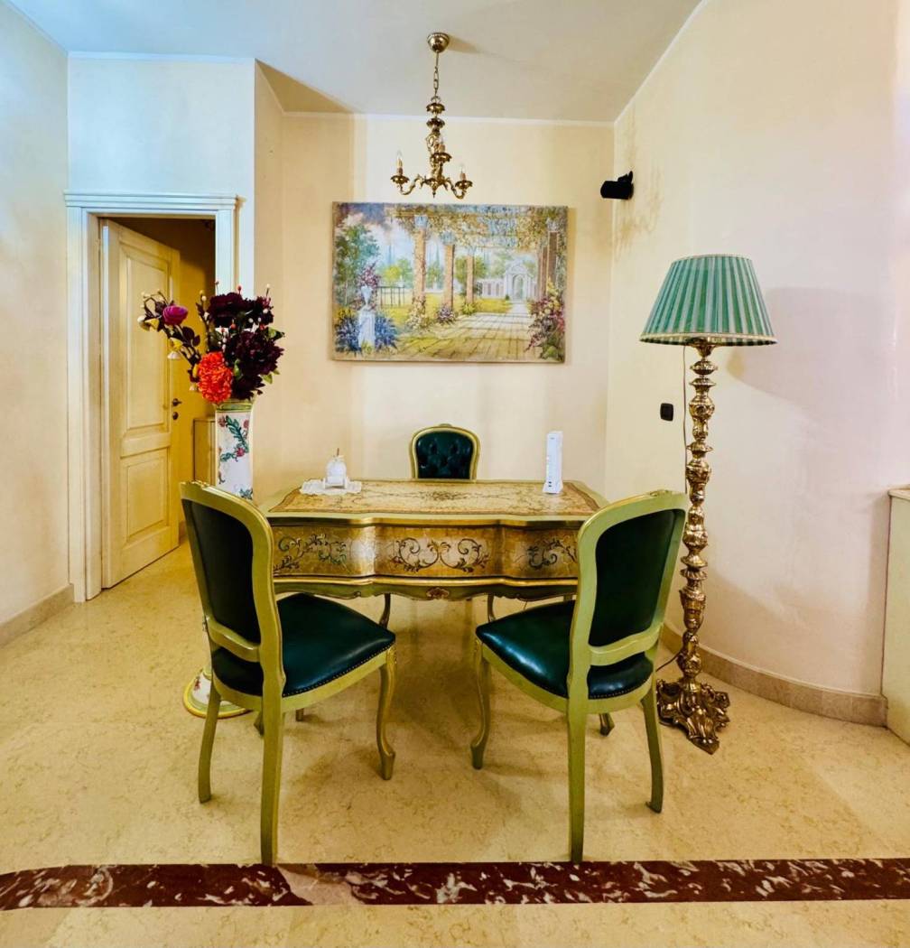 Salone