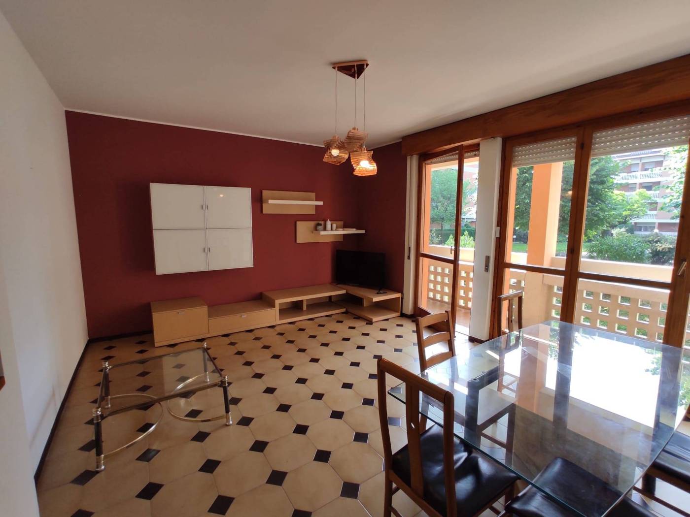 Salone