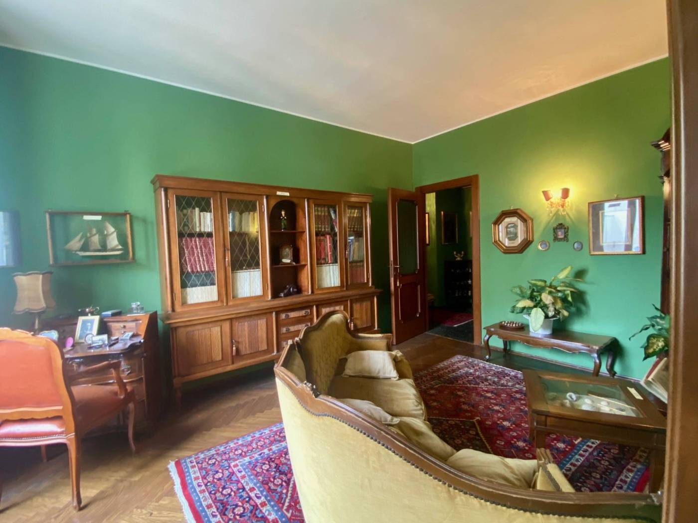 Salone