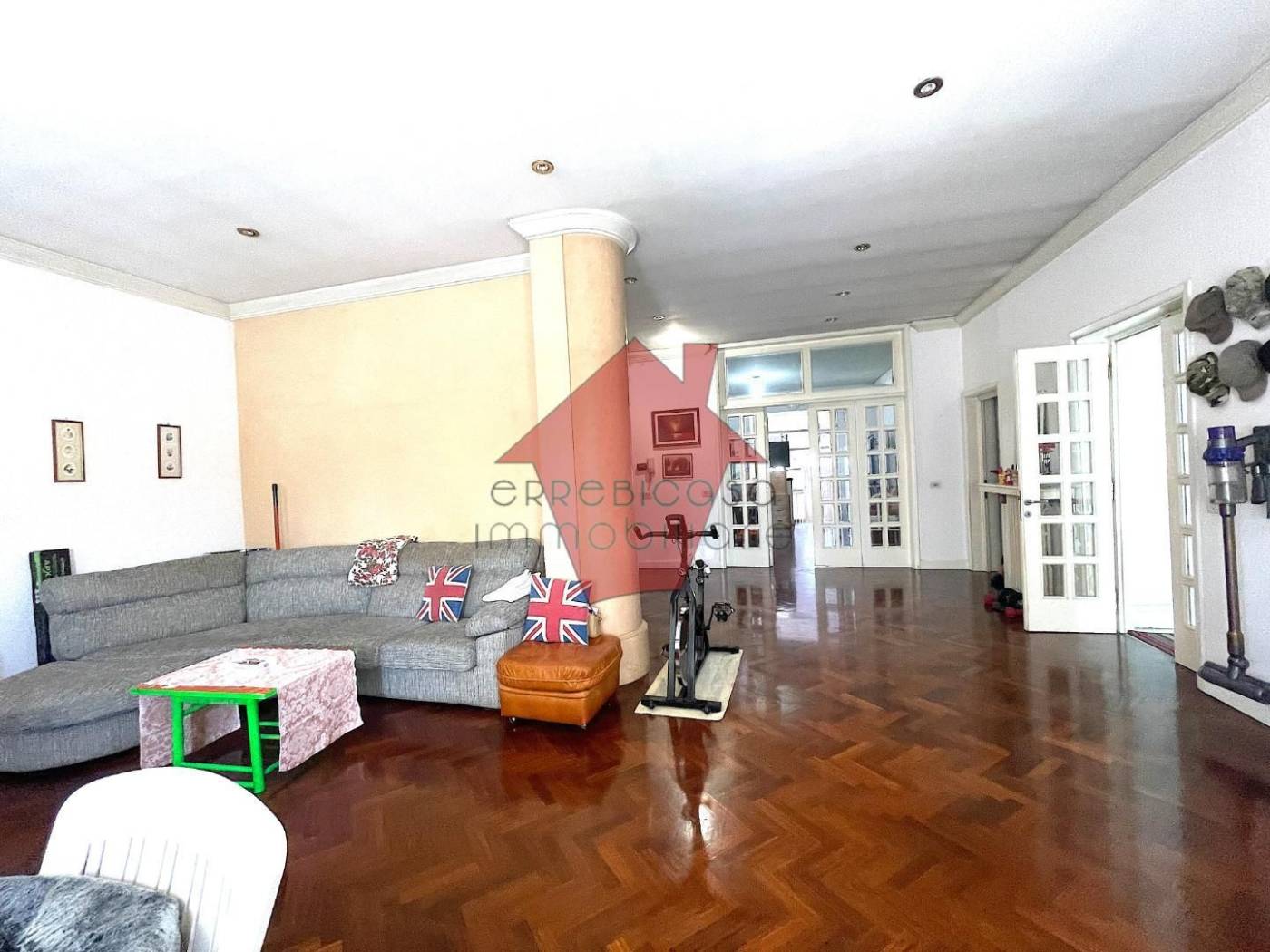 Salone