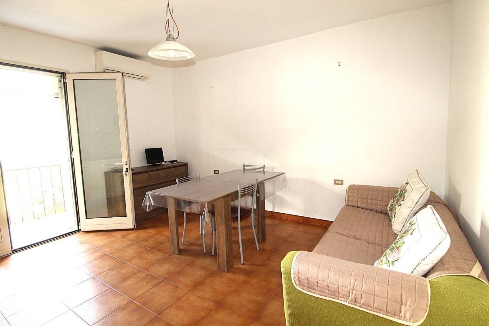 Salone
