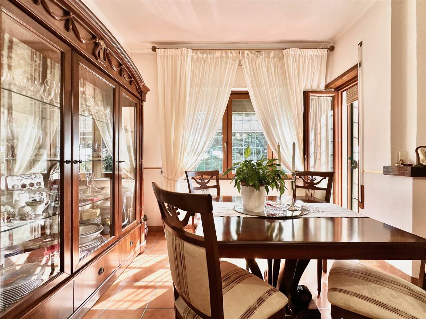 Salone