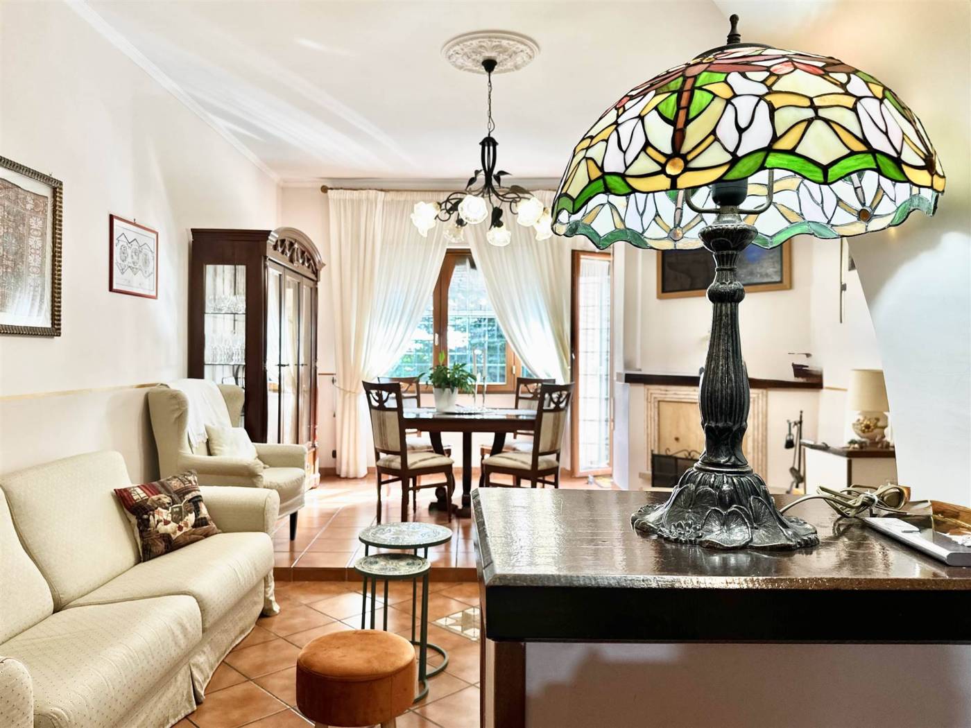 Salone