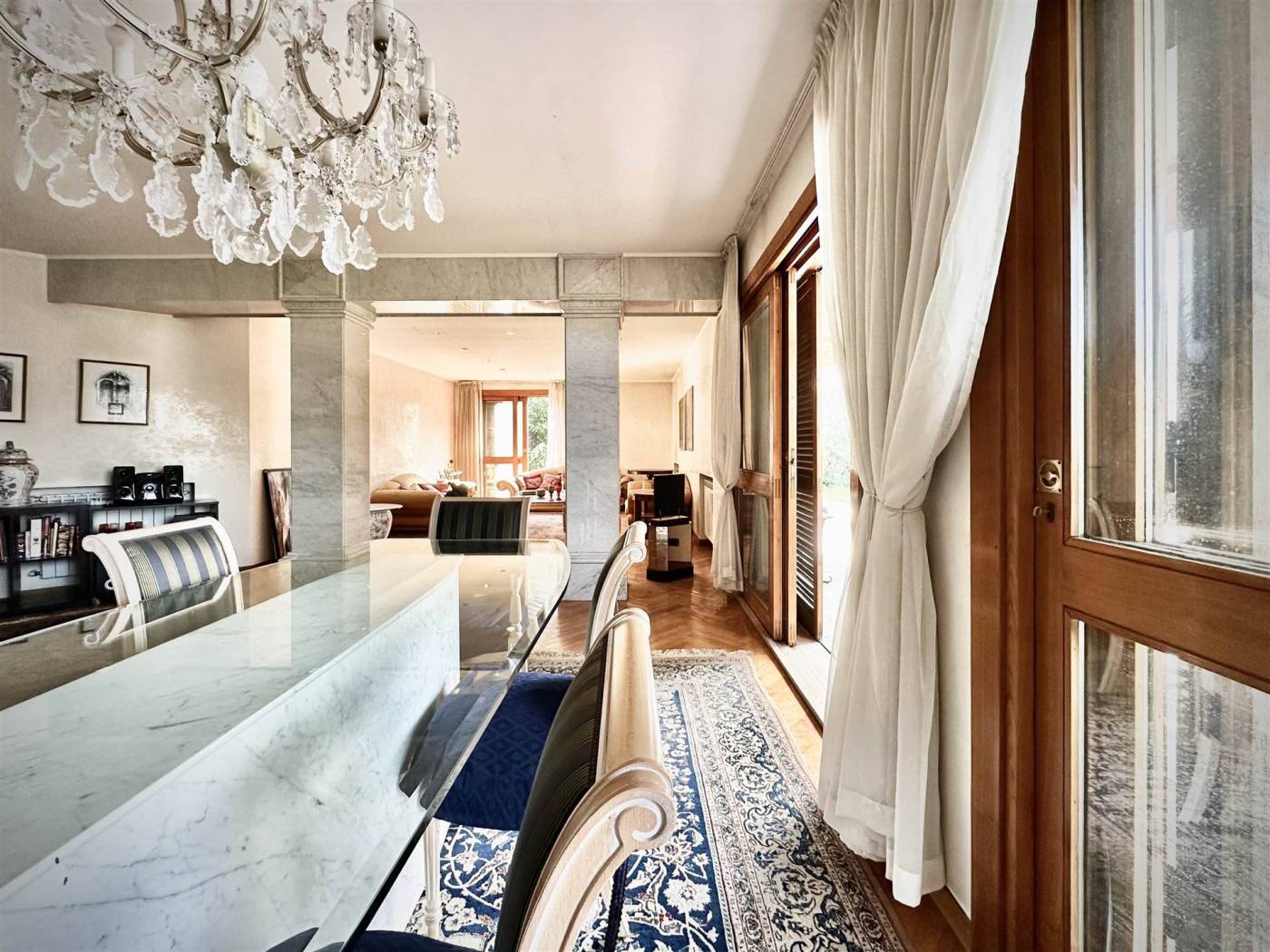 Salone