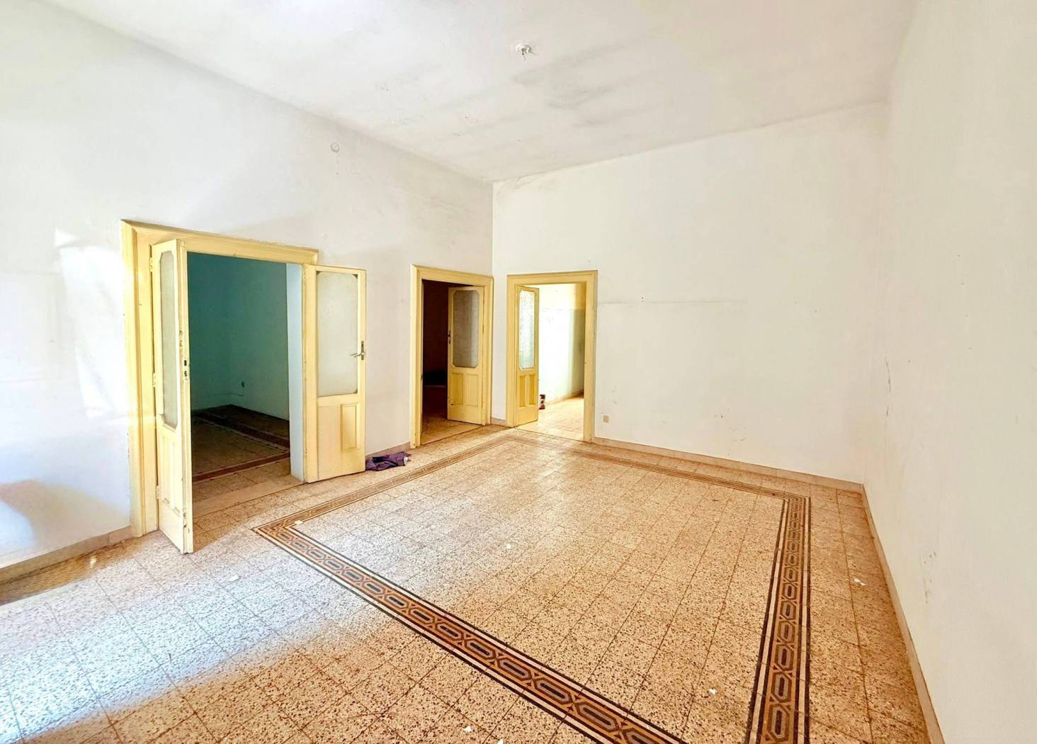 Salone