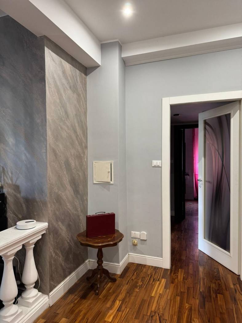Salone