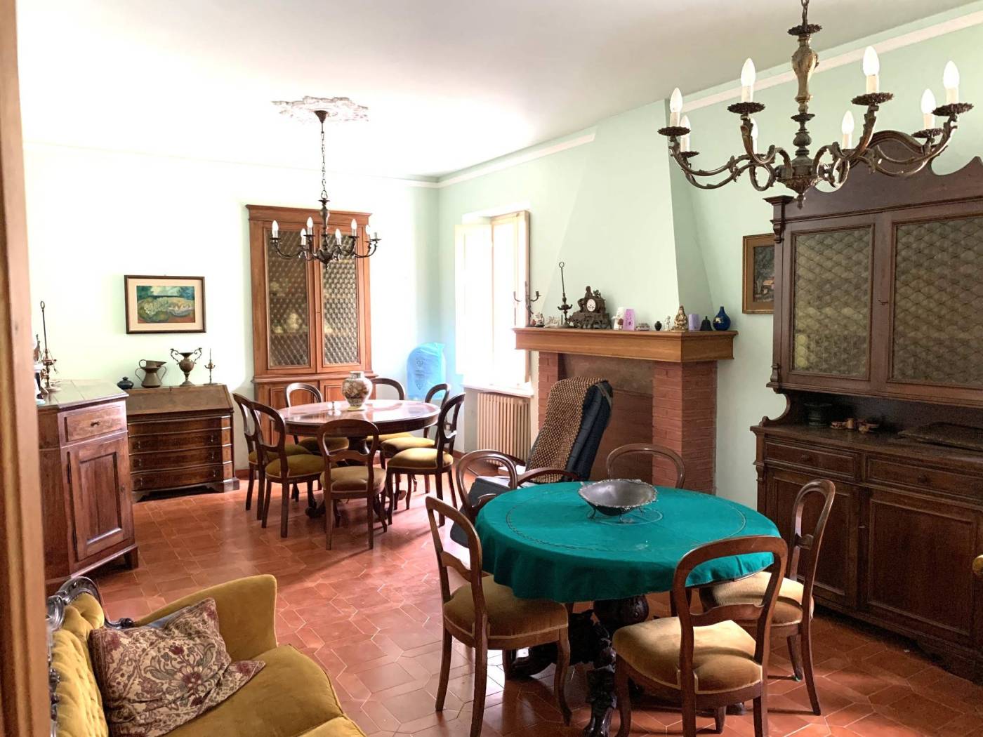 Salone