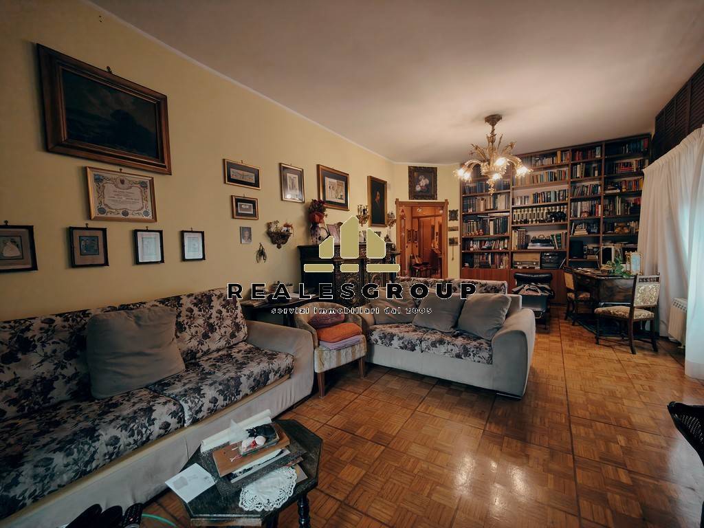 Salone