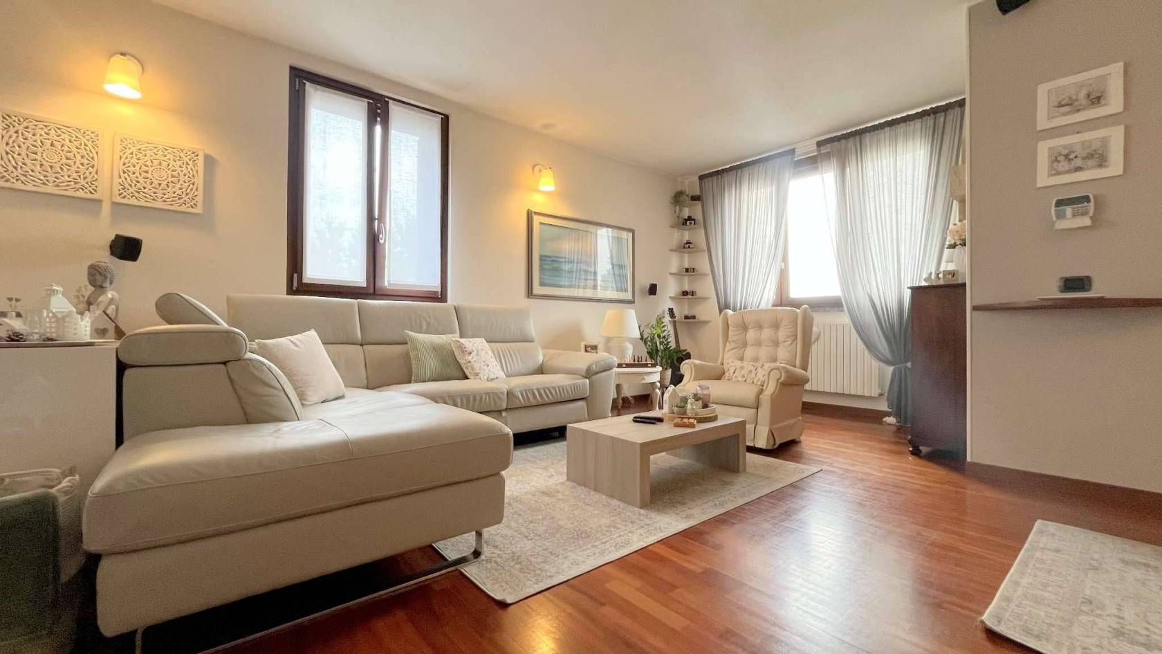 Salone